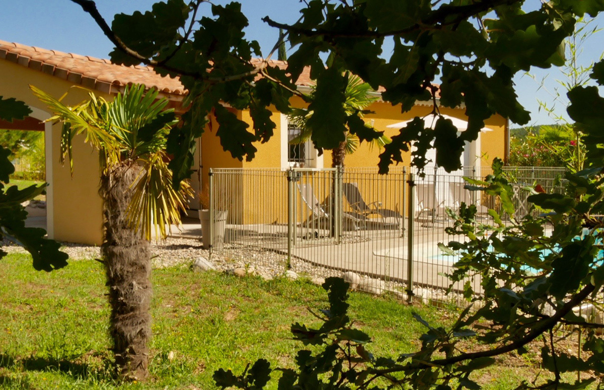villa avec piscine privée à Vallon Pont d'Arc